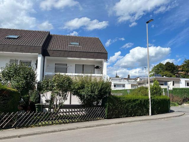 schönes Reiheneckhaus + Garten + beheiztem Wintergarten + Einzel Garage + viel Wohnfläche