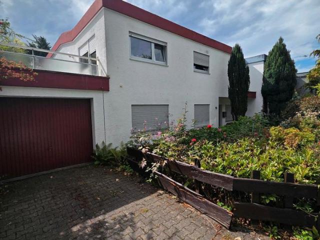 Schönes Reihenhaus in ruhiger Lage