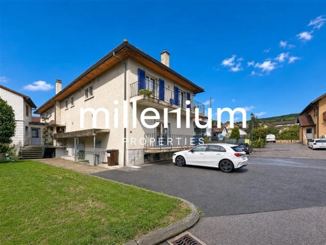 Schönes renoviertes Duplex im Herzen von Gimel