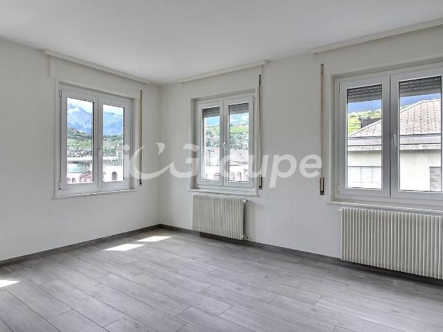 Schönes renoviertes 3.5 Zimmer Apartment zur Miete in Sion