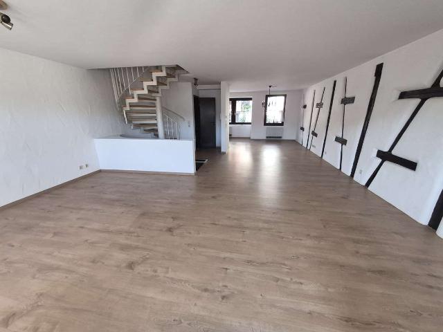 Schönes Stadthaus im Ortskern auf der historischen Stadtmauer
