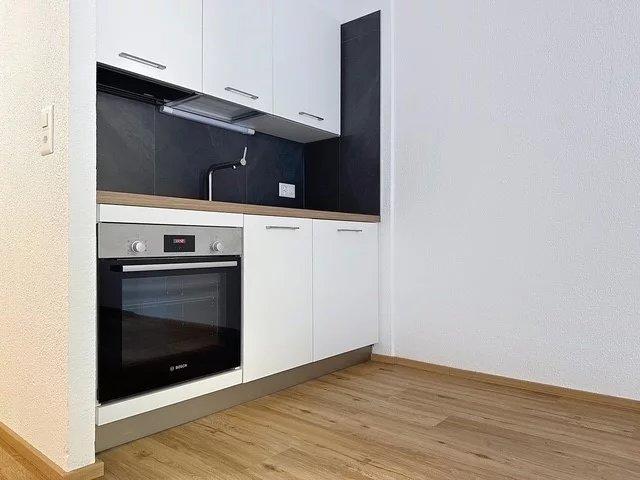 Schöne möblierte Einzimmerwohnung in Aminona