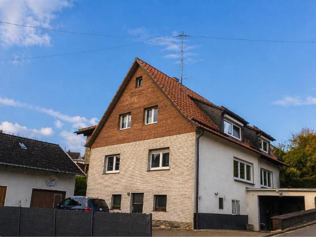 Schönes Zweifamilienhaus, vielseitig verwendbar, Wiedenest