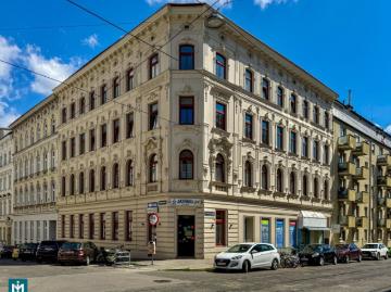 Schönes eckzinshaus mit entwicklungspotenzial 1160 wien / nähe schmelz