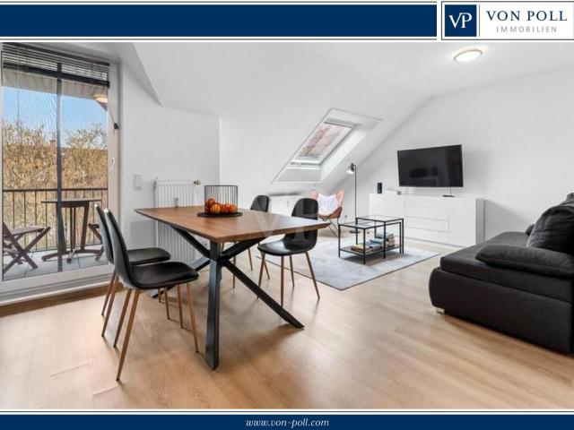 Schönes 1 Zimmer Apartment im Dachgeschoss mit Duschbad in Balkon
