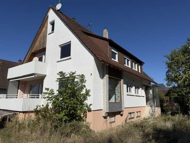 schönes 2 Fam. Haus mit Erweiterungspotenzial in bester Lage von Rutesheim