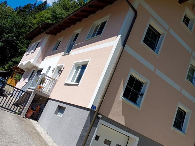 Schönes 2 Familien Haus zu verkaufen