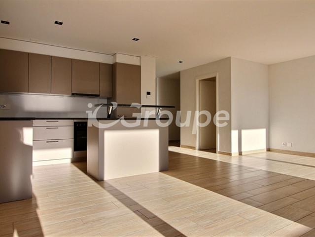 Schönes 3.5 Zimmer Apartment im 2. Aproz