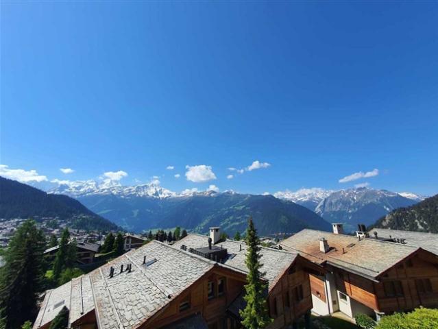 Schönes 3 Zimmer Apartment mit Sonnenschein und herrlichem Blick