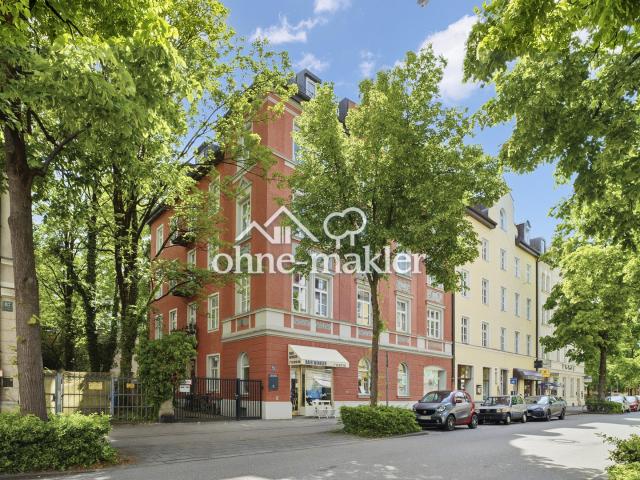 Schönstes Schwabing kernsanierte DG Wohnung in denkmalgeschütztem Altbau