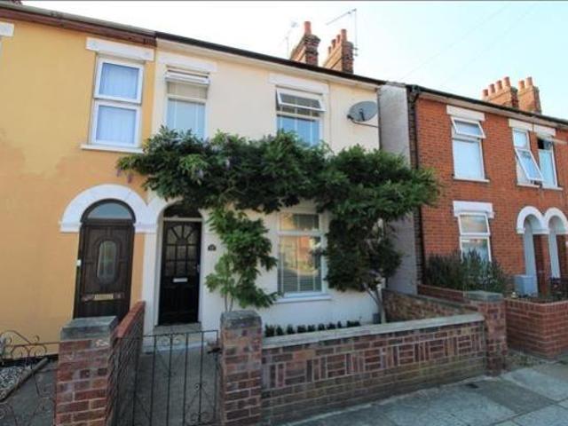 Schreiber Road, Ipswich IP4 3 bed terraced house to rent £1,250 pcm £288 pw
