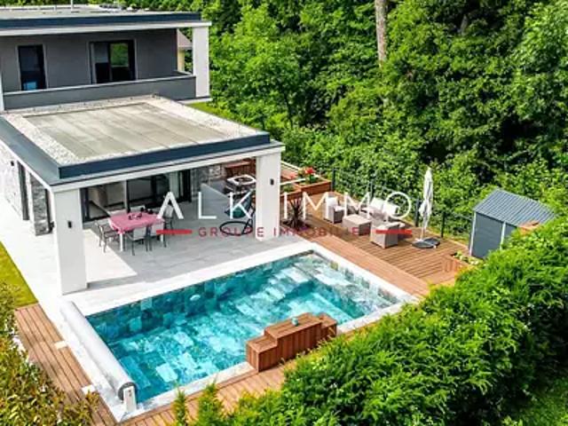 Sciez 74140 Achat / Vente maison 9 pièces t9 piscine jardin