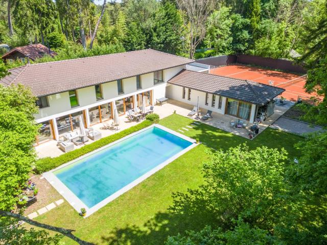Sciez Sur Léman Villa sur deux niveaux Terrain de 2 841. 310m² Sciez