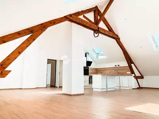 Scionzier 74950 Achat / Vente appartement 4 pièces t4 au dernier étage parking