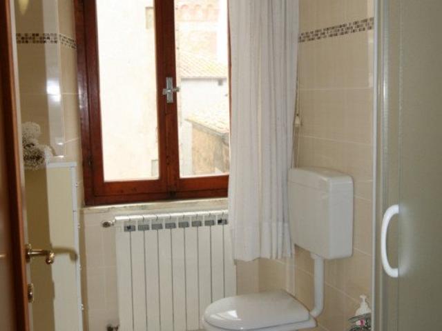 Scrofiano vendesi appartamento nel centro storico di mq 103. 103m² Scrofiano