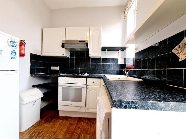 SCT, 324 Mare Street, London, E8 1EJ, United Kingdom | 2 bed apartment for rent #140225843 | Rentberry