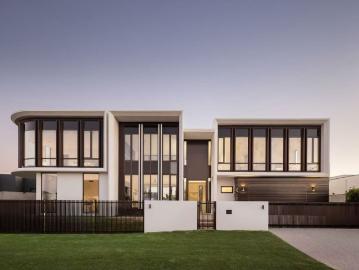 Sculptural Architecture Meets Gated Estate Prestige