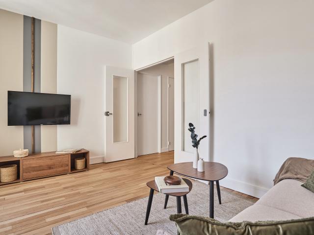 Scylla 1 bedroom apartment in Muette / Passy