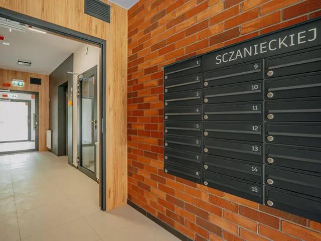 Sczanieckiej 8