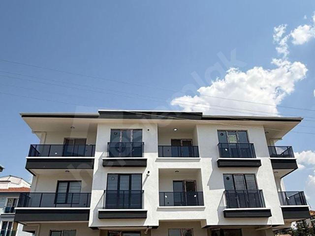 SAĞLAM EMLAKTAN ANKARAÇUBUKESENBOĞA MH. 1+1 SATILIK DAİRE