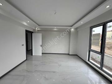 Sağlam Emlaktan Fatihte Satılık Asansörlü Sıfır Lüks 4+1 Daire