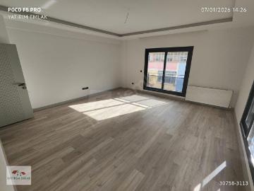 SAĞLAM TEMELLER ÜZERİNE YAPILMIŞ SIFIR BİNA, KAPALI GARAJ VS.