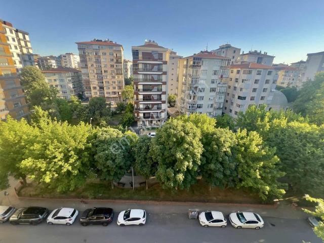 Sağlam'dan Göztepe Merkezde Önü Açık Ferah Satılık Daire