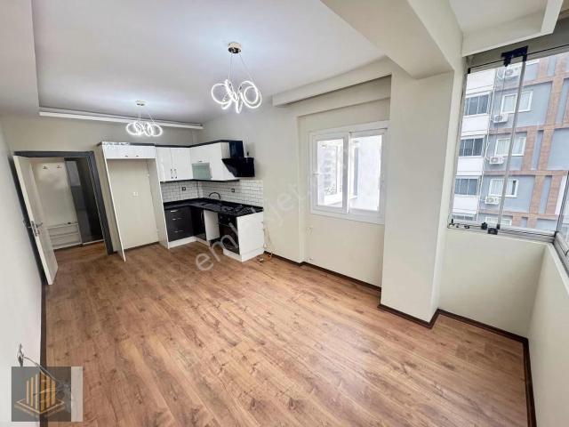 Sağlam'dan Mavibulvar Kanalı Civarı İskanlı 2+1 Satılık Daire