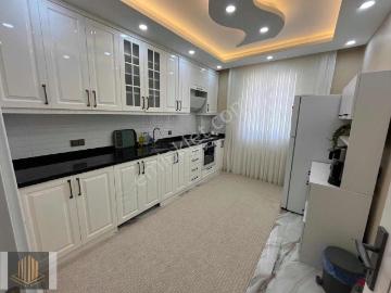 Sağlam'dan Mithatpaşa'da Kiralık 3+1 Müstakil Ev