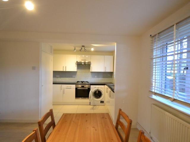Samuel Close, New Cross SE14, 1 bed flat to rent, £1,580 pcm | PrimeLocation