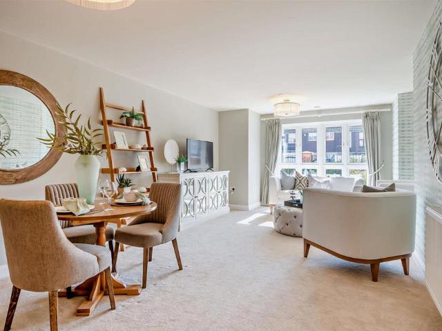 Samuel House, Westpole Avenue. 1 bed apartment to rent £3,360 pcm £775 pw