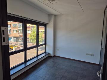 Samuël Leviestraat 11, Leek