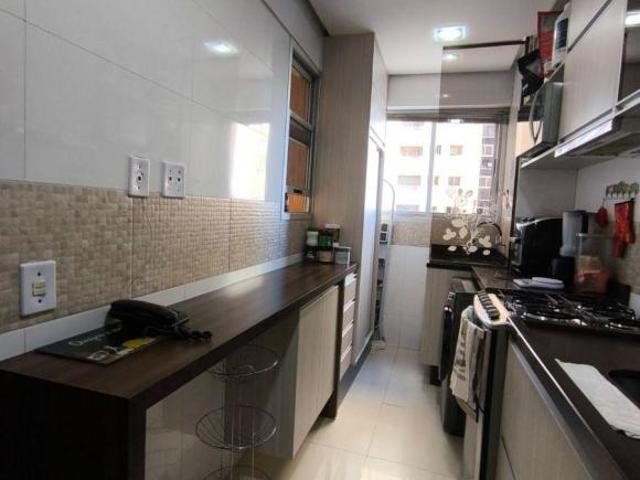 Samambaia Boulevard das Palmeiras 3 quartos reformado, localizado perto do metrô, feira permanente