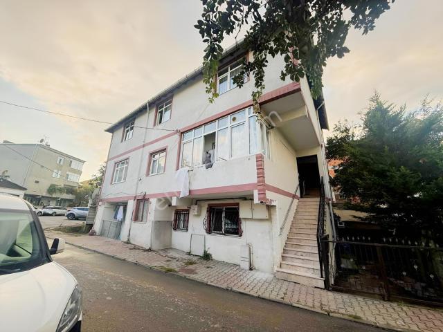 Samandıra Da 2+1 Kiralık Giriş Katı Daire