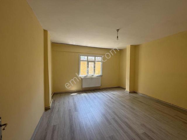 Samandıra Da 3+1 Arakat Kiralık Daire