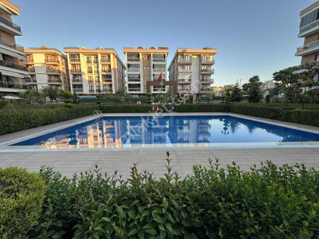 Samandıra Da Site İçinde 2+1 110 M2 Kiralık Arakat Daire