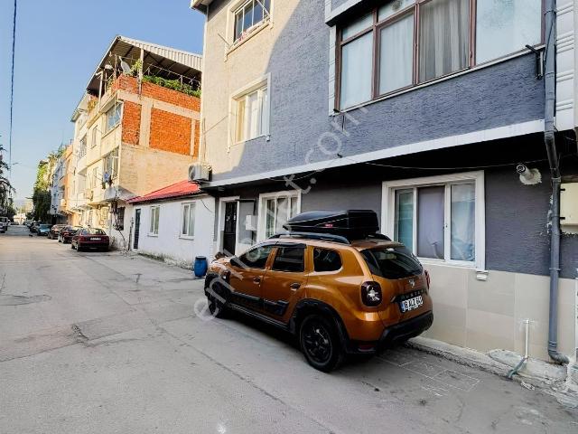 Samanlıda 110 M2 3 Katlı Müstakil Satılık Bina