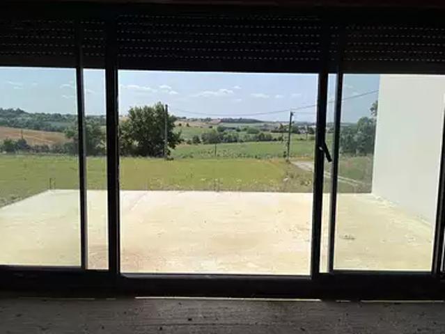 Samatan 32130 Achat / Vente maison 4 pièces t4 au dernier étage parking