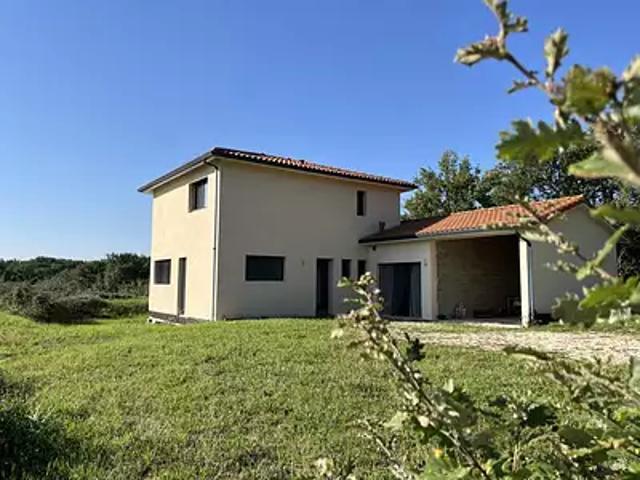 Samatan 32130 Achat / Vente maison 3 pièces t3 au dernier étage parking