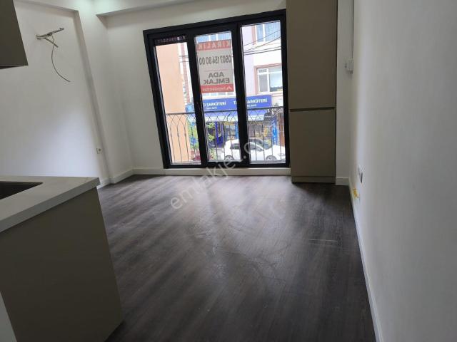 Samatya Da Cadde Üstü Yeni Binada Kiralık 1+1 Daire
