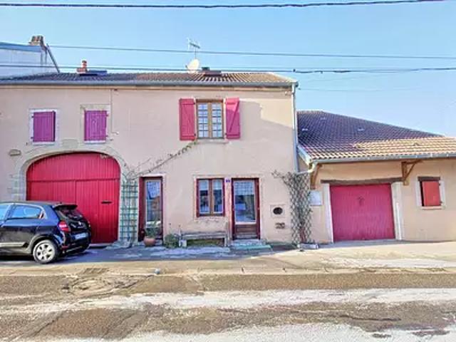 Dole 39100 Achat / Vente maison 7 pièces t7 jardin cave
