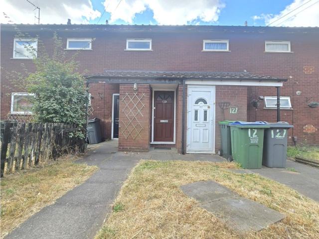 Sams Lane, West Bromwich B70, 2 bed flat to rent, £950 pcm | PrimeLocation