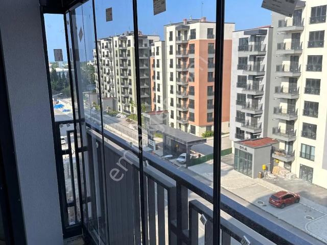 Samsun Canik Kuzey Yıldızı Mahallesi'nde Tokide 2.kat 3+1 Kiralık Daire
