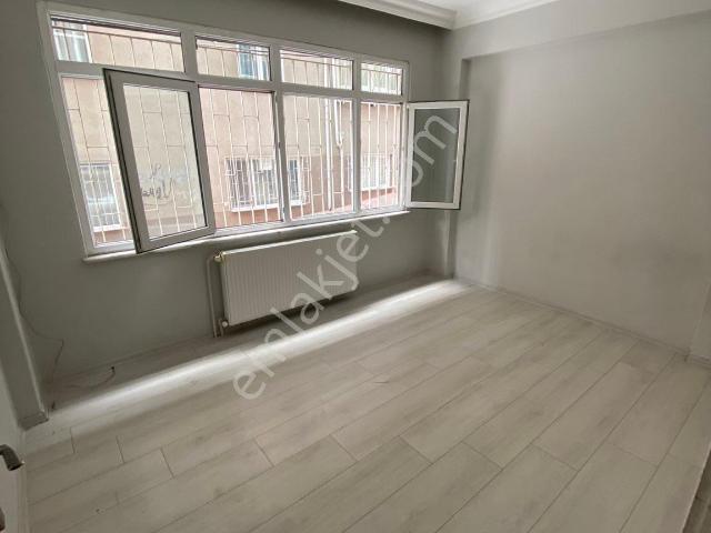 Samsun Kolbakır Eczanesi Altı Kiralık Yüksek Giriş Kat 2+1 Daire