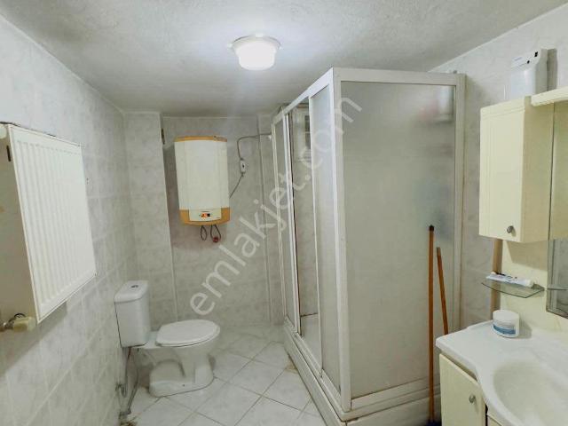 Samsun İlkadım Adalet Mahallesi'nde Kat Tapulu Site İçerisinde 2+1 Satılık Daire