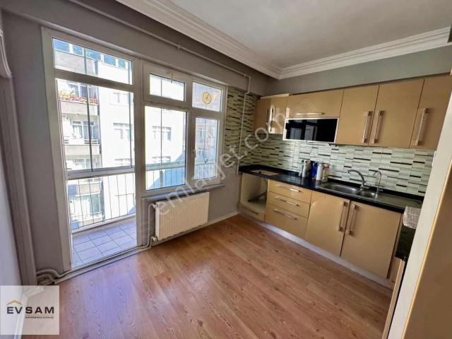 Samsun İlkadım Fevzi Çakmak Mahallesinde Satılık 3+1 Daire