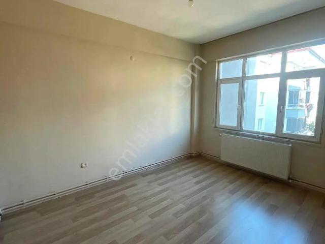 Samsun İlkadım Kadifekale Mahallesi'nde 1.kat 2+1 Kiralık Daire