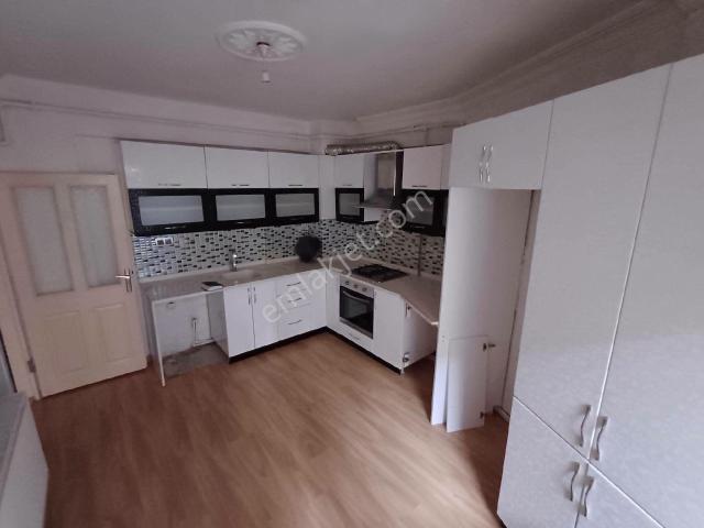 Samsun İlkadım Rasathane Mahallesi'nde Yüksek Giriş 2+1 Kiralık Daire