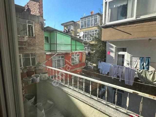 Samsun İlkadım Yenidoğan Mahallesi'nde Kat Tapulu 1.kat 2+1 Satılık Daire