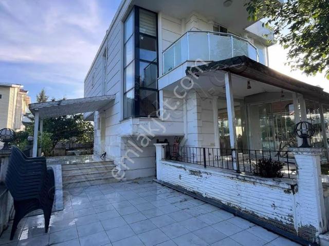 Samsun Taflan'da Denize 200 Metre Kiralık Villa